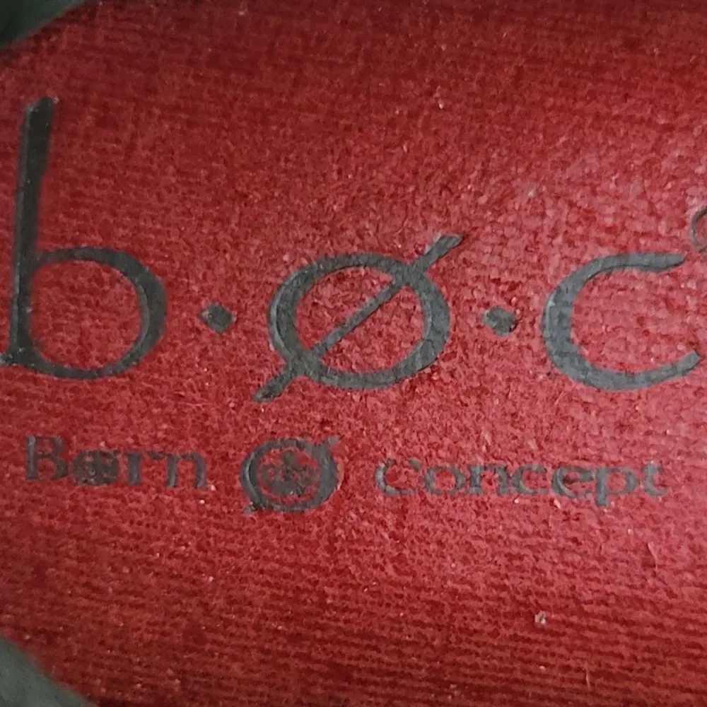 b.o.c. Born Concepts Peggy Red Leather Shimmer Cushioned Insole Clog Shoe - Picture 7 of 9